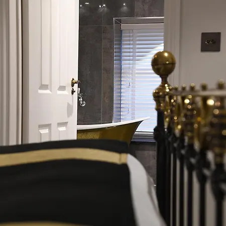 Townhouse Frühstückspension 5*